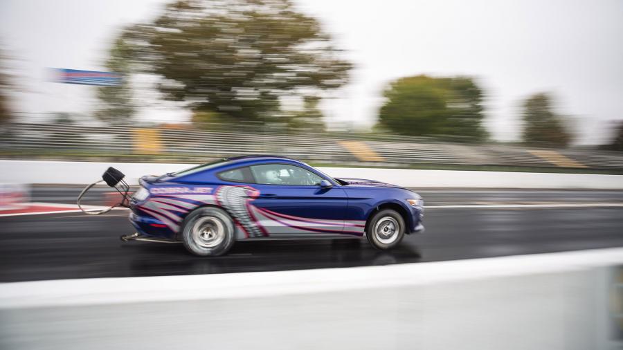  Ford Mustang Cobra Jet Drag Car 2016 года  (фото 2 из 17)